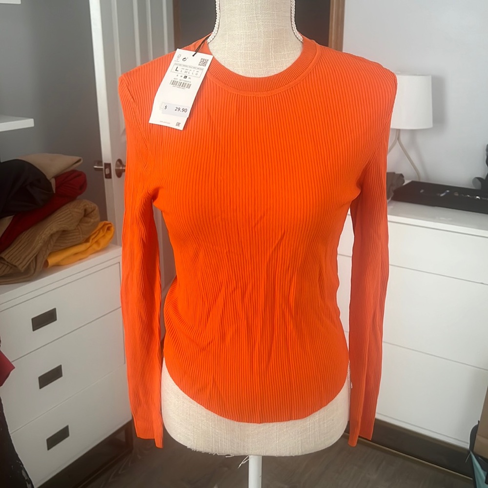 Zara - Picture 2 of 7